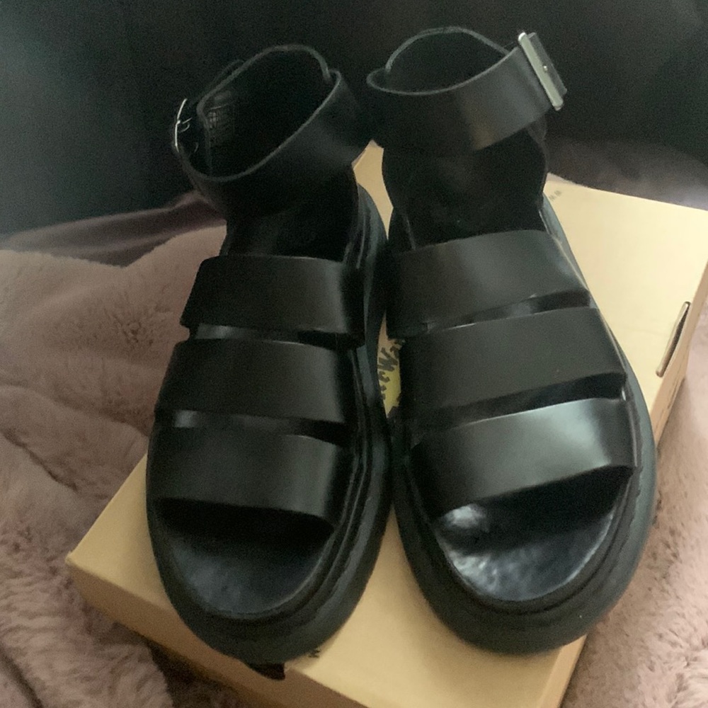 Dr. Martens sandals Clarissa Brando\black